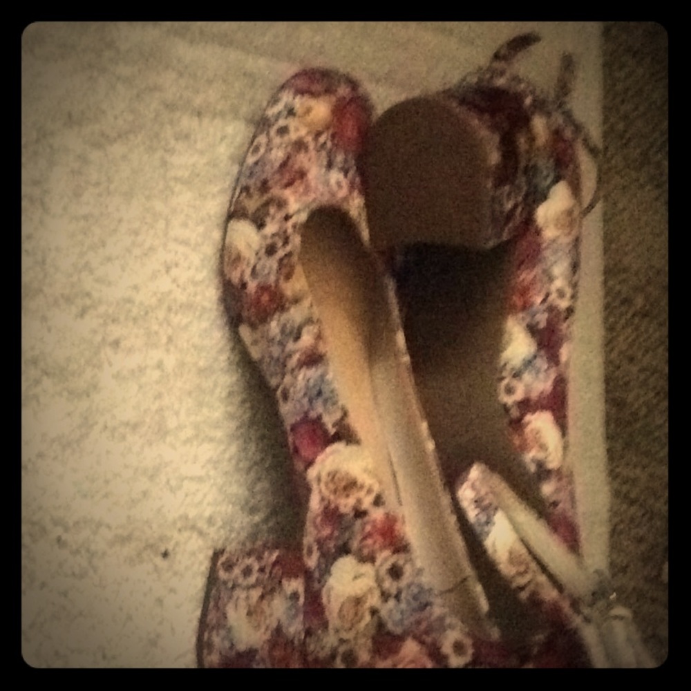 Women’s Shoes
